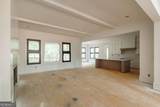 242 Carriage Avenue - Photo 12