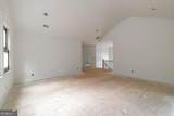 242 Carriage Avenue - Photo 34