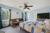 563 Presidential Drive - Photo 15