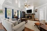 311 Waterfront Park Lane - Photo 8