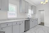 660 Queen Street - Photo 14