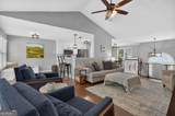 3955 Hamilton View Way - Photo 8