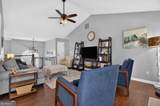 3955 Hamilton View Way - Photo 9