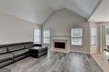 1022 Soaring Way - Photo 17