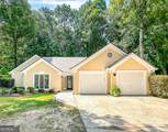 244 Claridge Curve - Photo 1