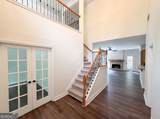 8635 Amsbury Way - Photo 9
