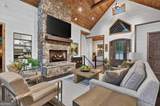 66 Rome Point - Photo 15