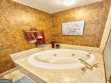 1018 Riverside Drive - Photo 16