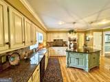 1018 Riverside Drive - Photo 3
