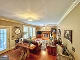1018 Riverside Drive - Photo 9