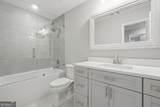 880 The Circle - Photo 18