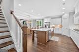 5649 Ernest Way - Photo 9