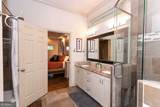 1084 Sanders Avenue - Photo 24
