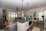 1084 Sanders Avenue - Photo 35