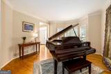 1918 De Winton Place - Photo 9