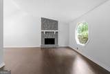 1035 Lakewood Drive - Photo 3
