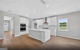 204 Henry Place - Photo 4