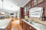 221 Courtland Oaks Drive - Photo 17