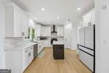 9429 Golfview Point - Photo 13