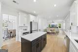 9429 Golfview Point - Photo 15
