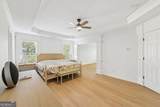 9429 Golfview Point - Photo 32