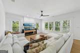 9429 Golfview Point - Photo 8