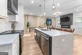 1899 Harold Avenue - Photo 8