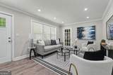 1724 Leslie Avenue - Photo 2
