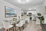 1724 Leslie Avenue - Photo 3