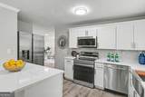 1724 Leslie Avenue - Photo 4