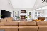 305 Preakness Way - Photo 14