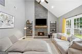 2228 Duck Hollow Drive - Photo 5