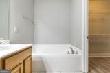 219 Knights Bridge - Photo 21