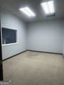 302 Satellite Boulevard - Photo 12