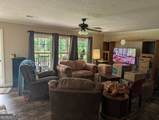 1016 Fountainville Road - Photo 33
