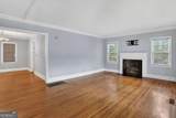 2728 Winburn Terrace - Photo 4