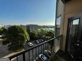898 Oak Street - Photo 4