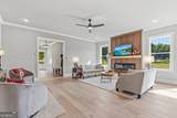 5424 Oak Manor Way - Photo 9