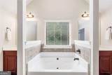 4815 Roosevelt Circle - Photo 11