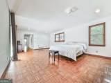 1043 Oakdale Drive - Photo 7