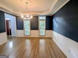 305 Windsor Place - Photo 17