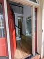 305 Windsor Place - Photo 2