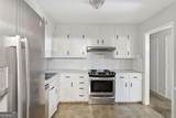 2442 Wakefield Cove - Photo 13