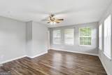 2442 Wakefield Cove - Photo 16