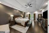 240 Embassy Court - Photo 18