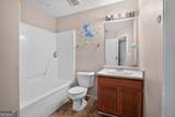 6138 Idlewood Manor - Photo 17