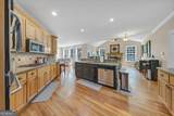 2123 Crest Wood Drive - Photo 18