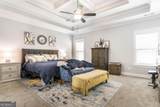 306 Rustic Live Oak Trail - Photo 18