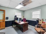 1108 Anne Street - Photo 2