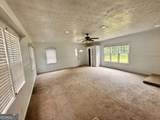 10453 Flat Shoals Road - Photo 20